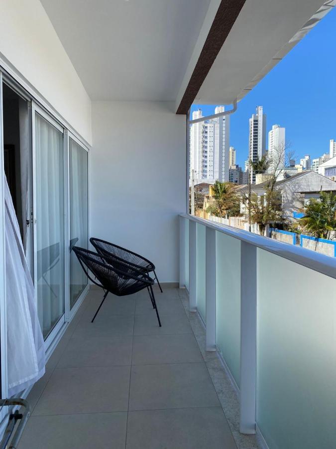 Bouganville Guest House Bc Balneário Camboriú Exterior foto